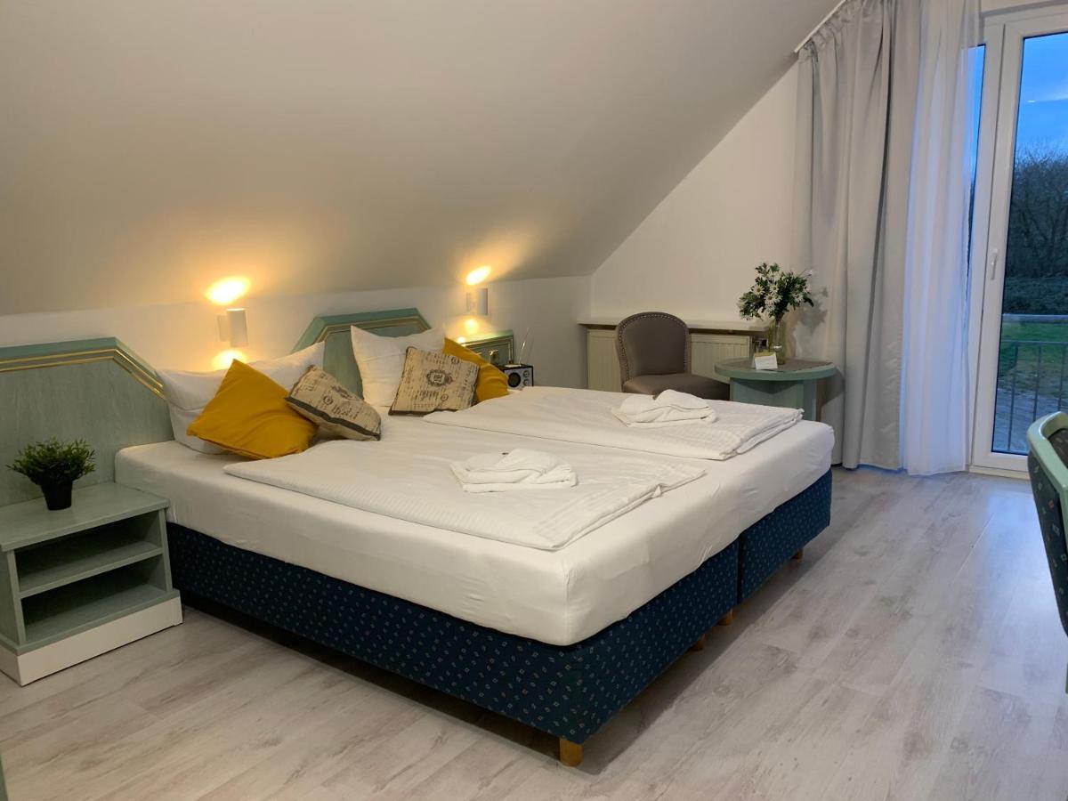 Hotel Residenz Lauterbach Putbus Extérieur photo