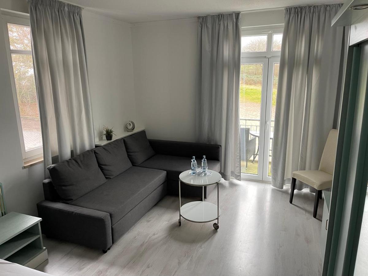 Hotel Residenz Lauterbach Putbus Extérieur photo